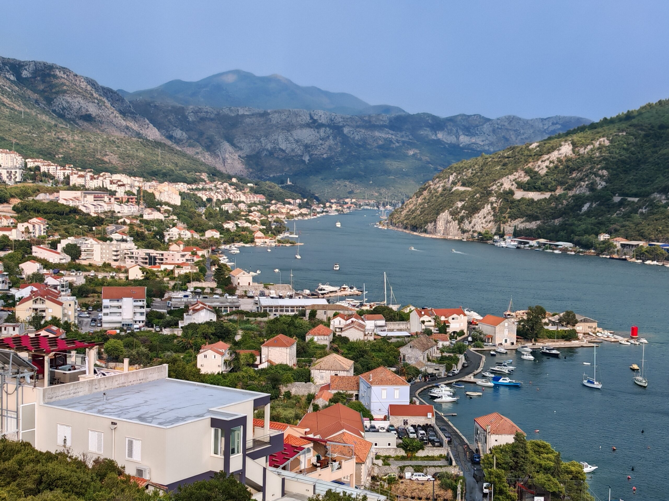 Rijeka dubrovačka s mosta